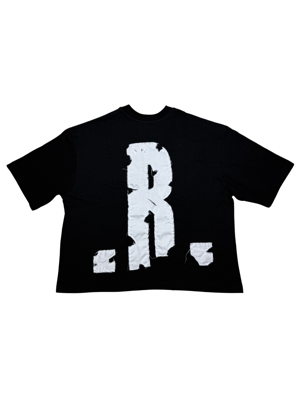 T-shirt nera modello .R.